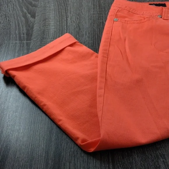 Nine West Missy Capris 8/29 Orange/Coral 2 Back Pocket Sparkle Embellishments - Picture 11 of 16